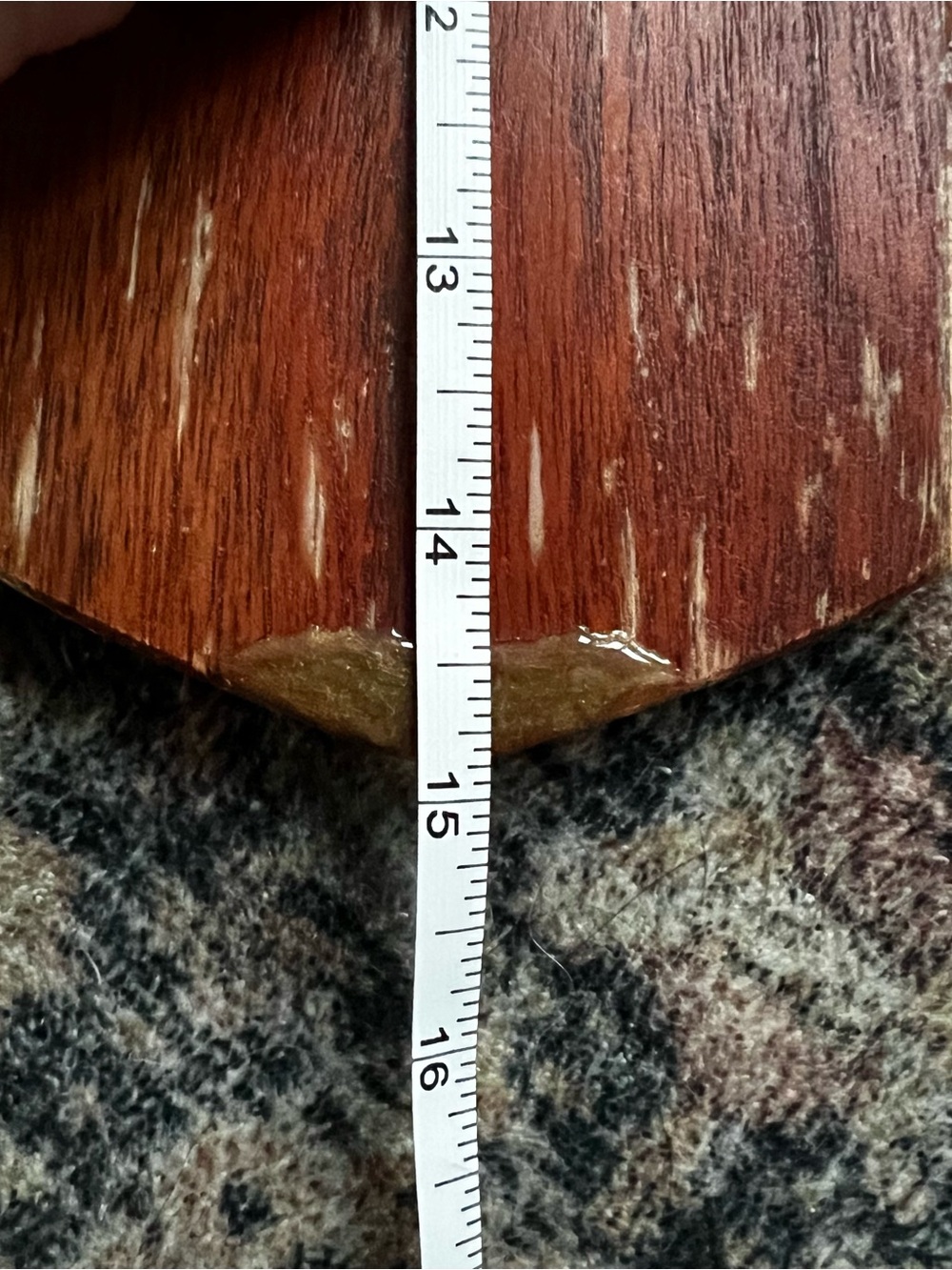 Handmade Wood & Resin Acorn board - Picture 8 of 8